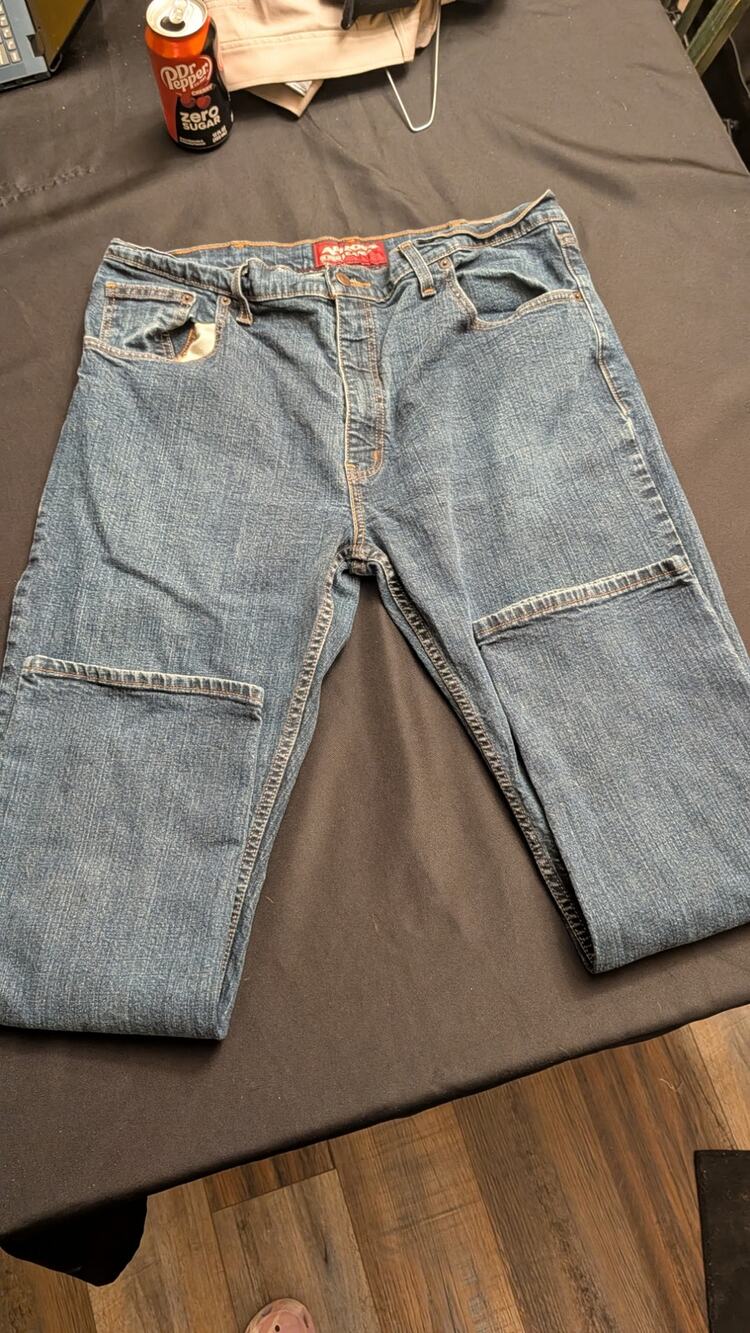 Arizona Jean Co Men's 38x30 Relaxed Straight Stretch Denim Blue Jean Medium Wash